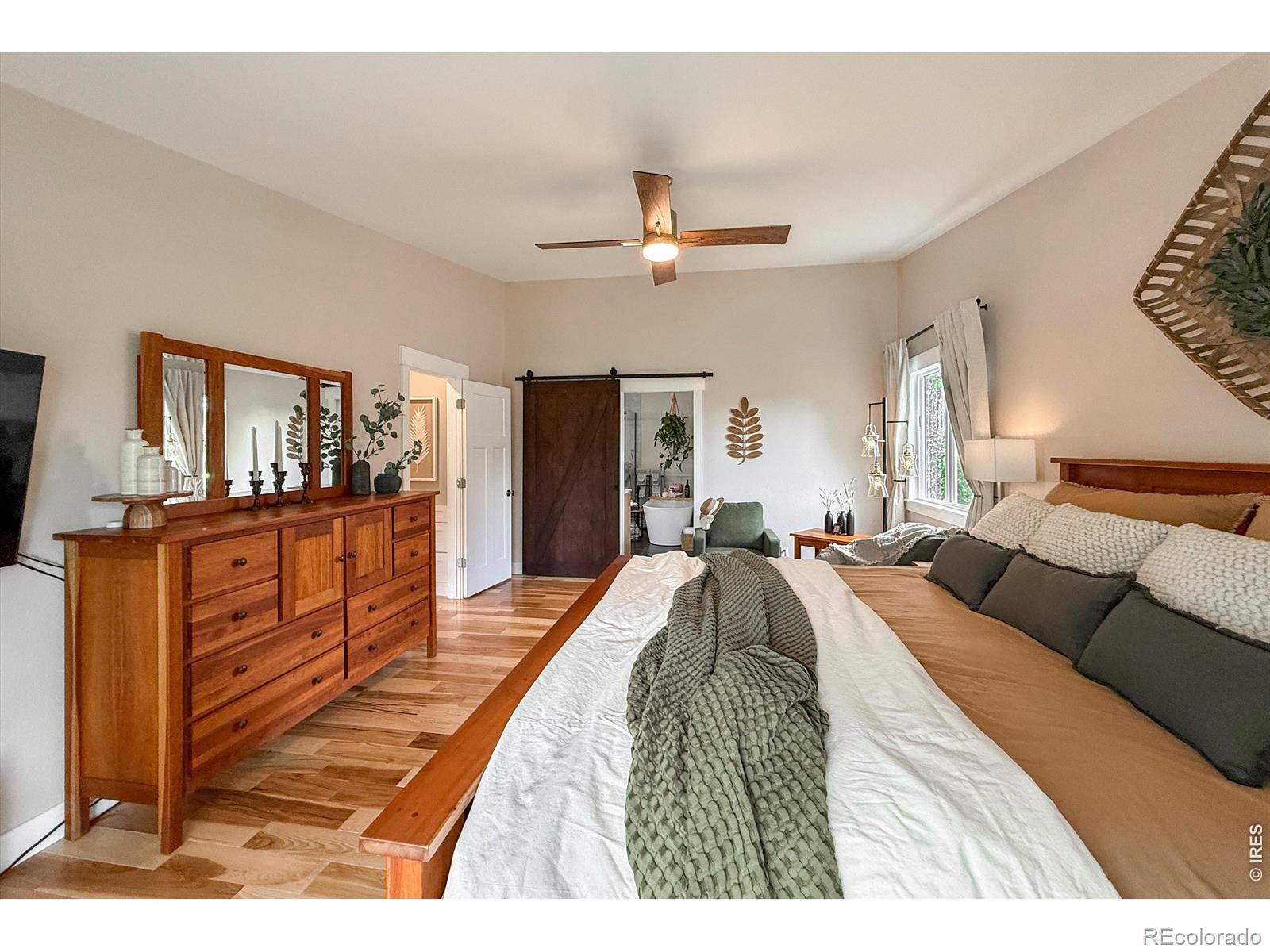 MLS Image #27 for 2277  spinnaker circle,longmont, Colorado