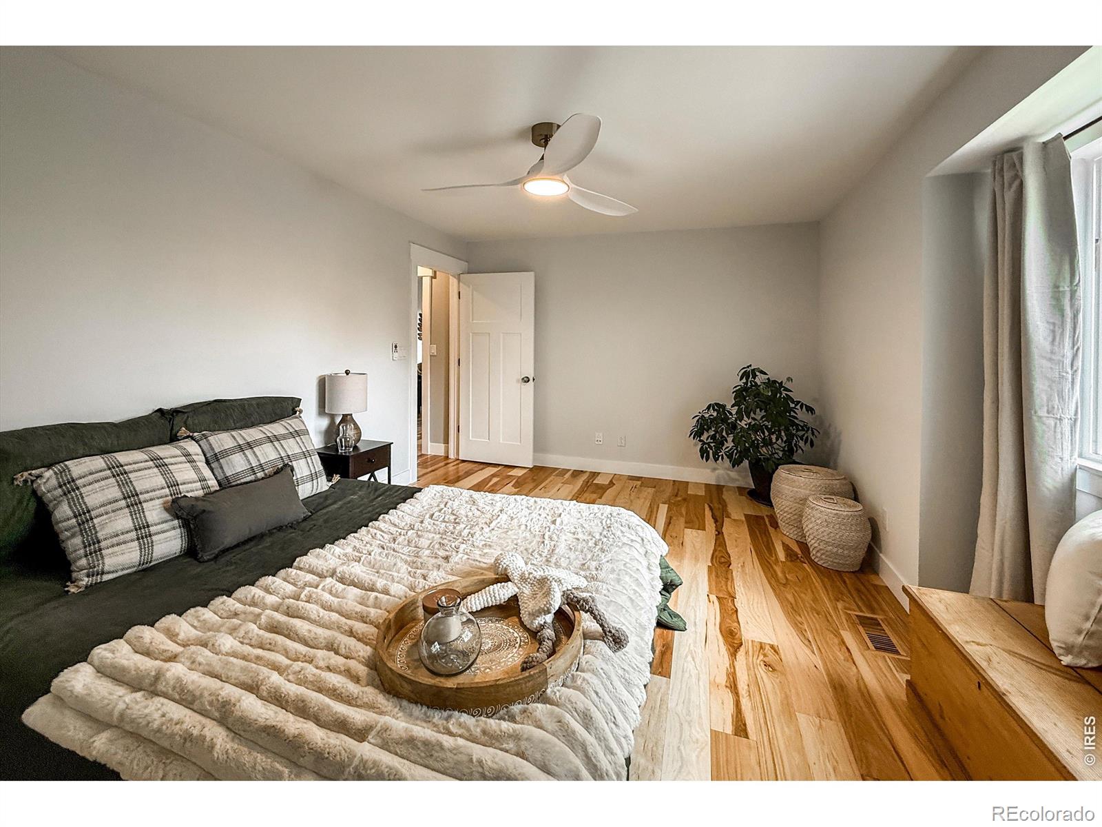 MLS Image #34 for 2277  spinnaker circle,longmont, Colorado