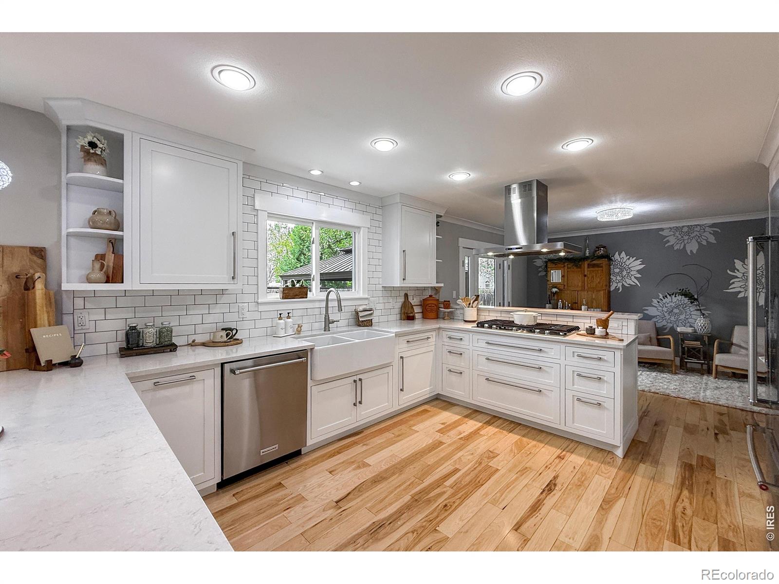 MLS Image #9 for 2277  spinnaker circle,longmont, Colorado