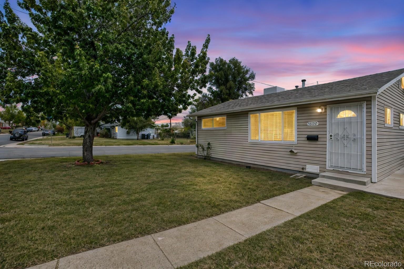 MLS Image #14 for 1600 s wolcott court,denver, Colorado
