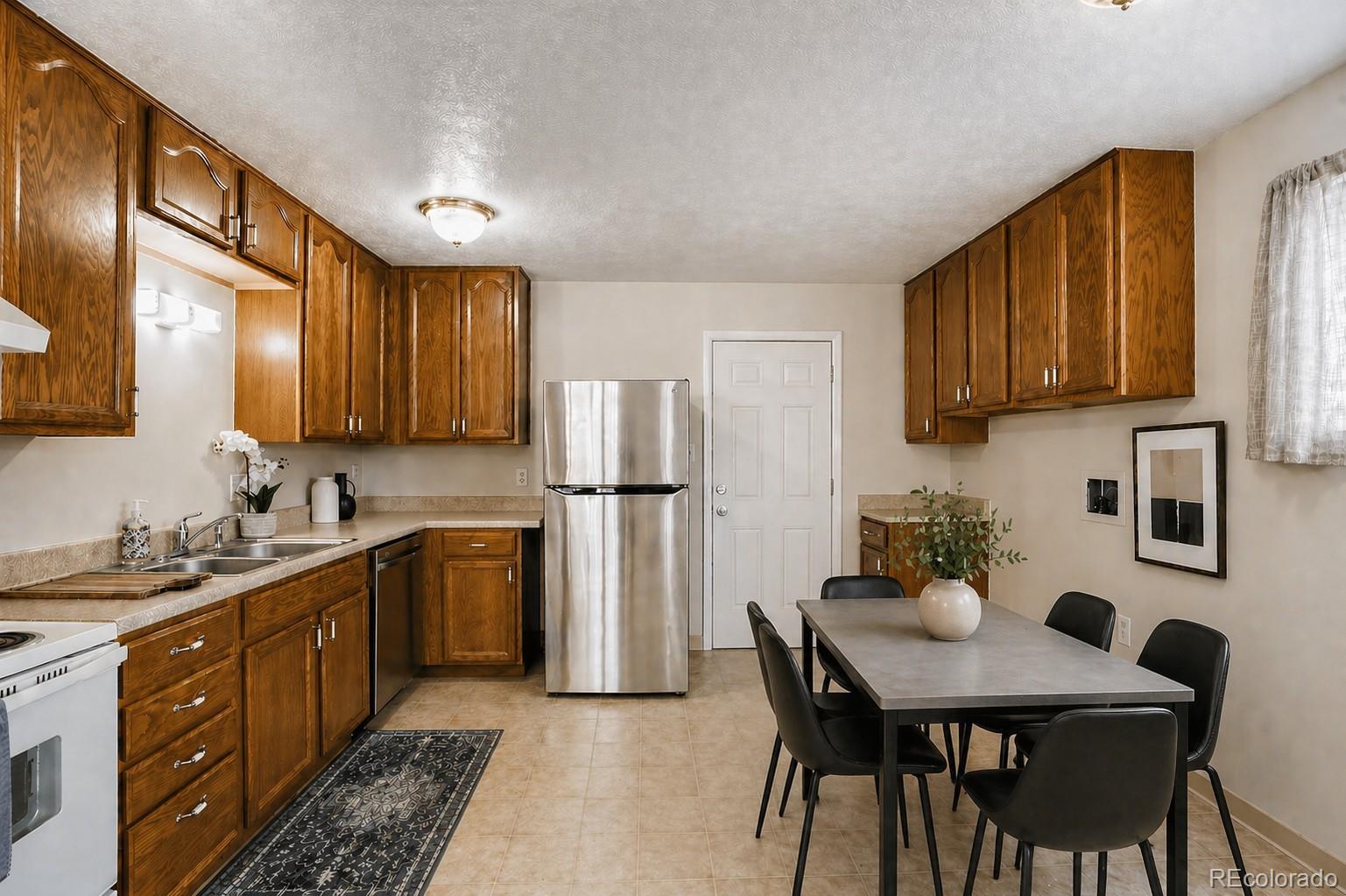 MLS Image #3 for 1600 s wolcott court,denver, Colorado