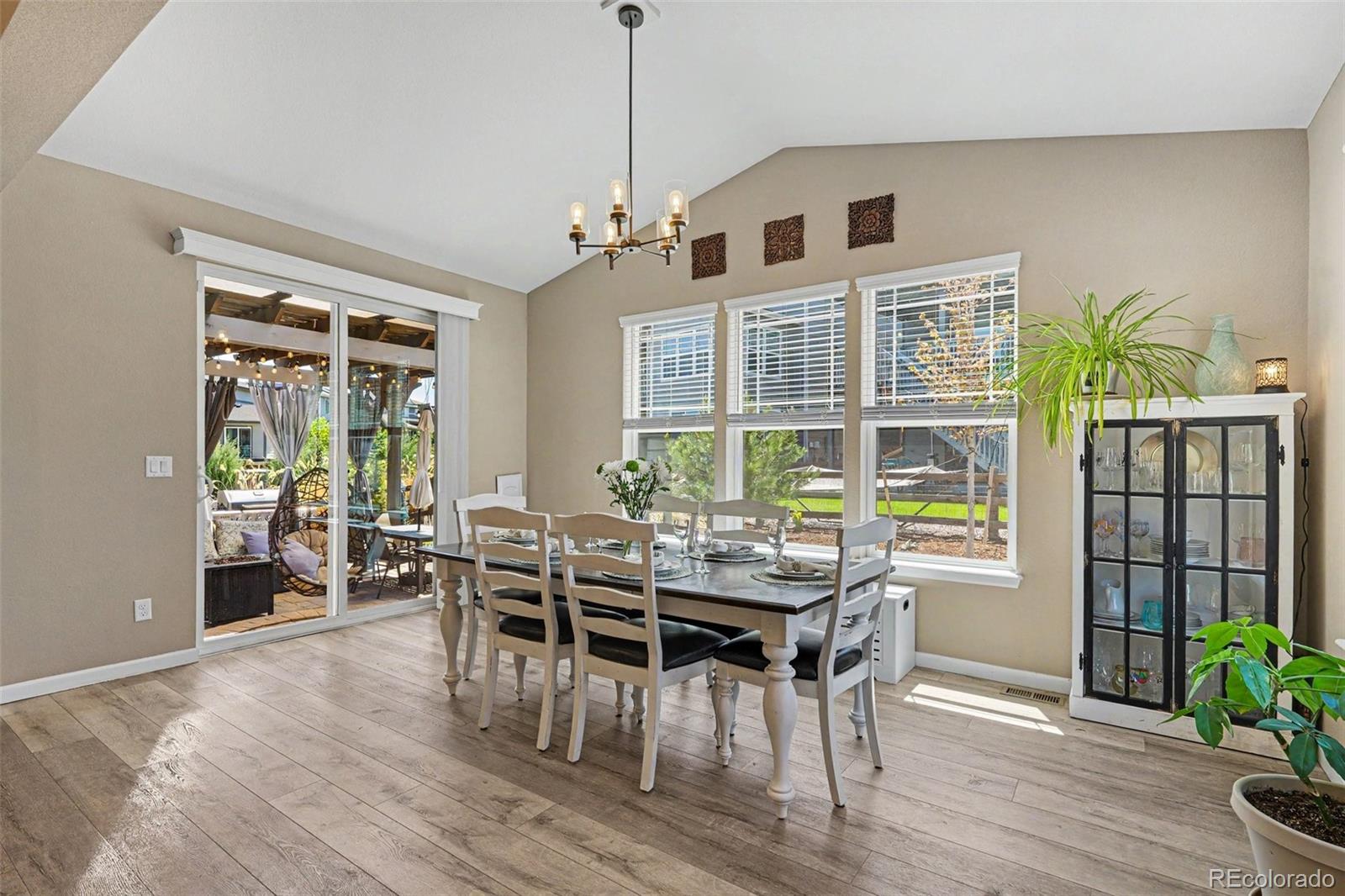 MLS Image #5 for 26712 e hinsdale place,aurora, Colorado