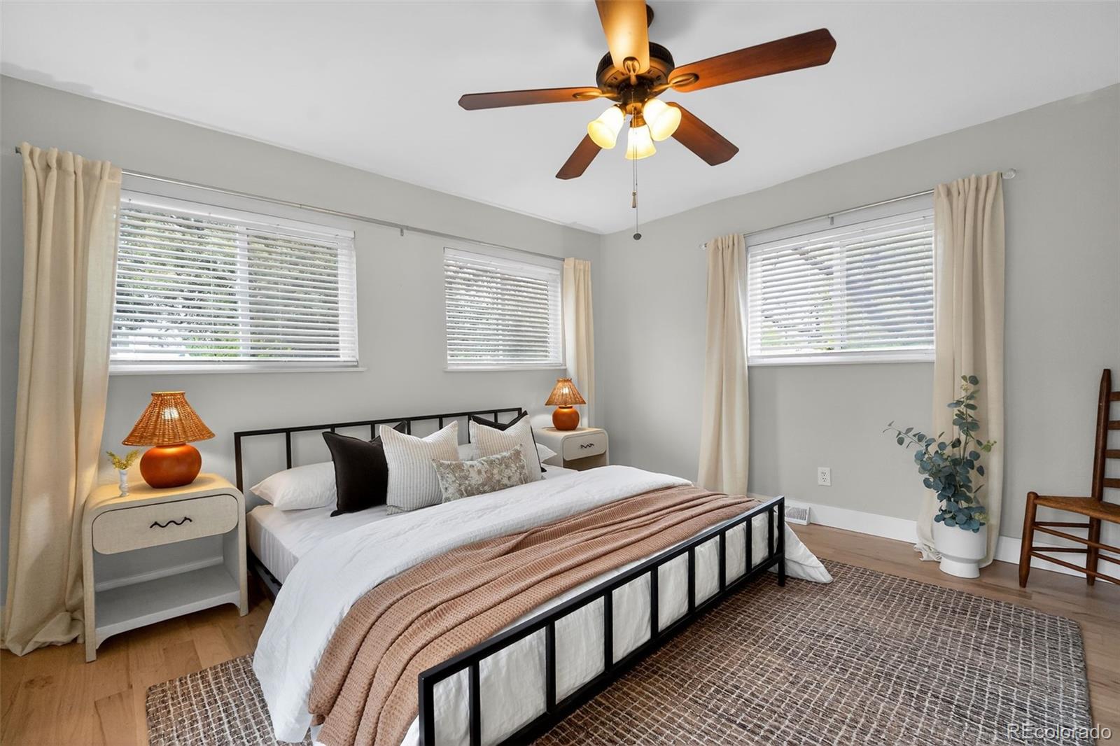 MLS Image #22 for 1003 s emerson street,denver, Colorado