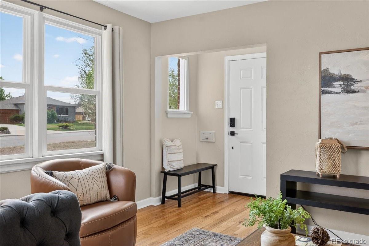 MLS Image #5 for 2817 n steele street,denver, Colorado