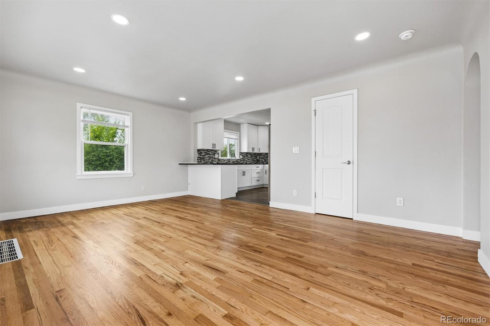 MLS Image #5 for 4597 s acoma street,englewood, Colorado