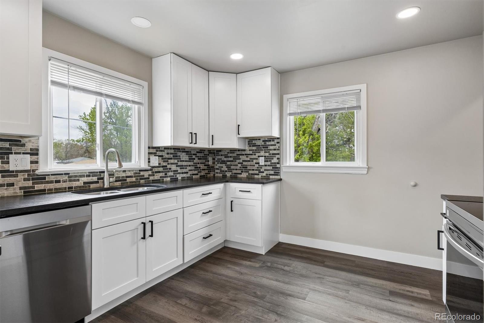 MLS Image #7 for 4597 s acoma street,englewood, Colorado