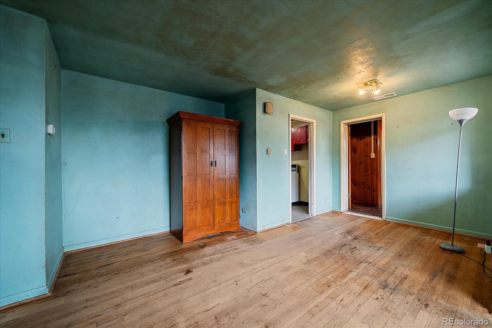 MLS Image #4 for 2240 w virginia avenue,denver, Colorado