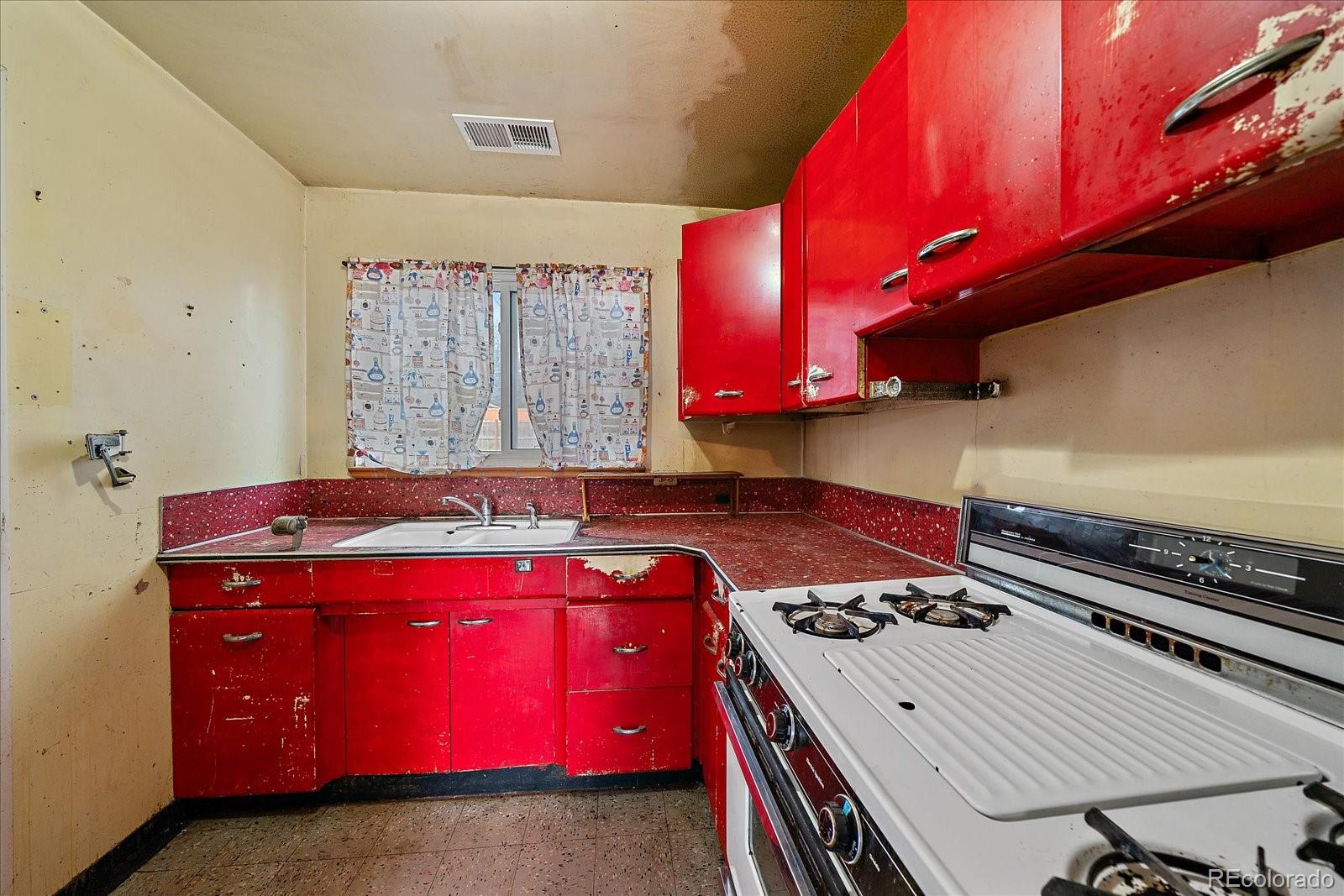 MLS Image #7 for 2240 w virginia avenue,denver, Colorado