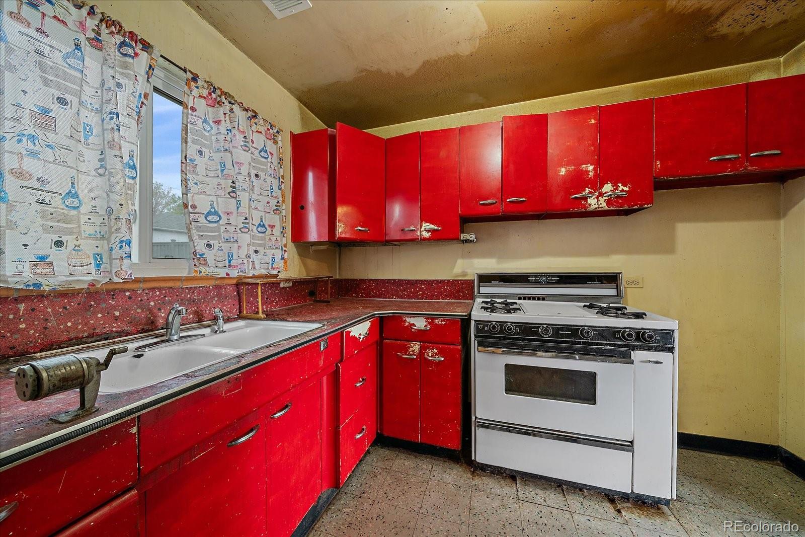 MLS Image #8 for 2240 w virginia avenue,denver, Colorado