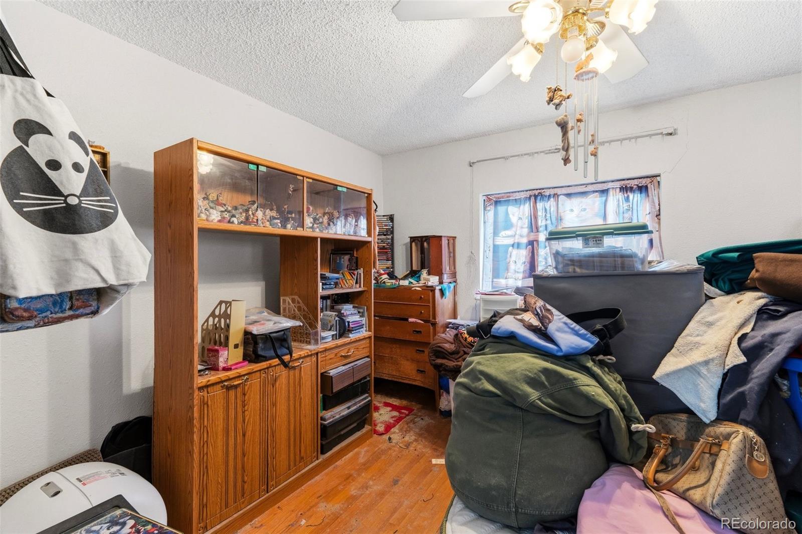 MLS Image #11 for 14796 e 26th avenue,aurora, Colorado