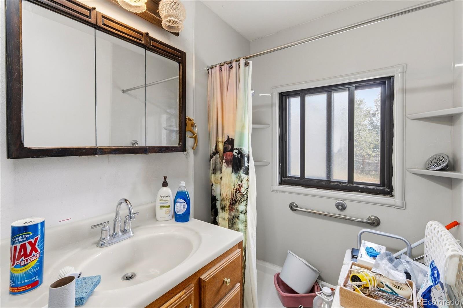 MLS Image #15 for 14796 e 26th avenue,aurora, Colorado