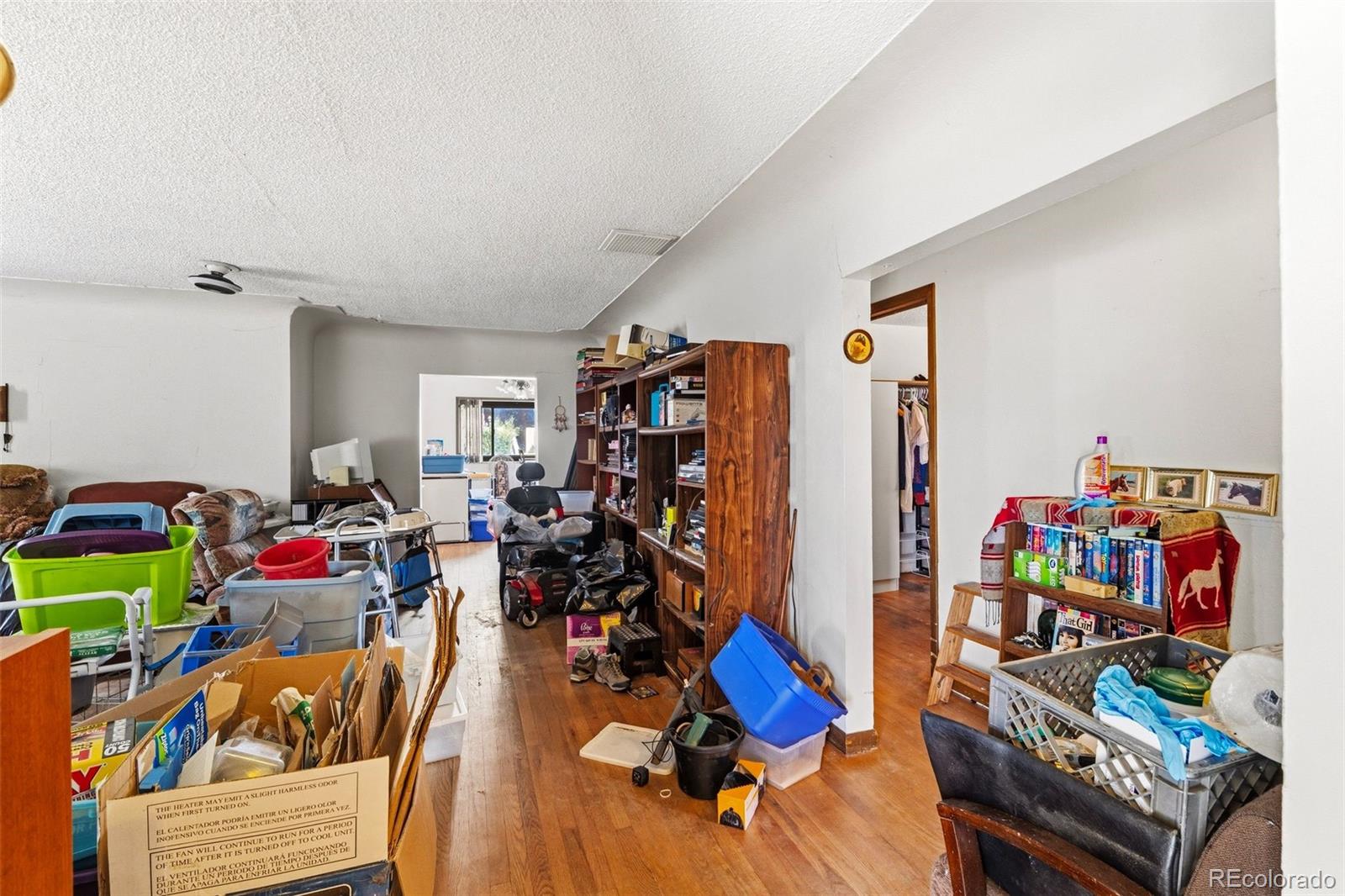 MLS Image #5 for 14796 e 26th avenue,aurora, Colorado