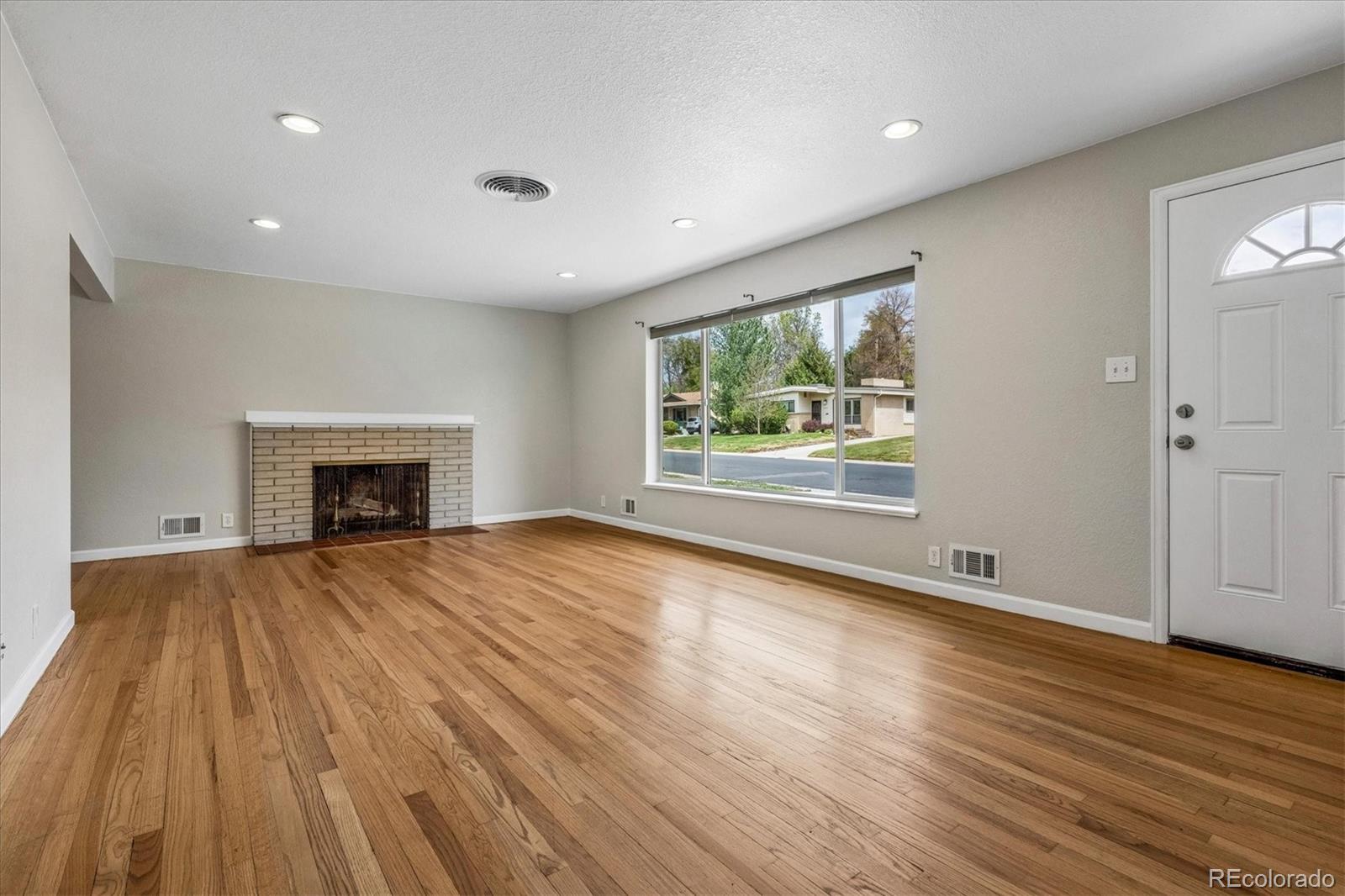 MLS Image #3 for 2581 s dennison court,denver, Colorado