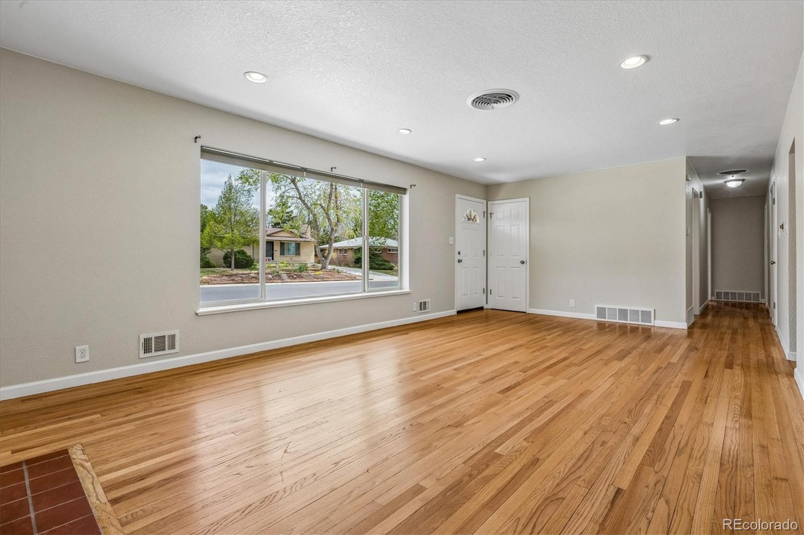 MLS Image #5 for 2581 s dennison court,denver, Colorado