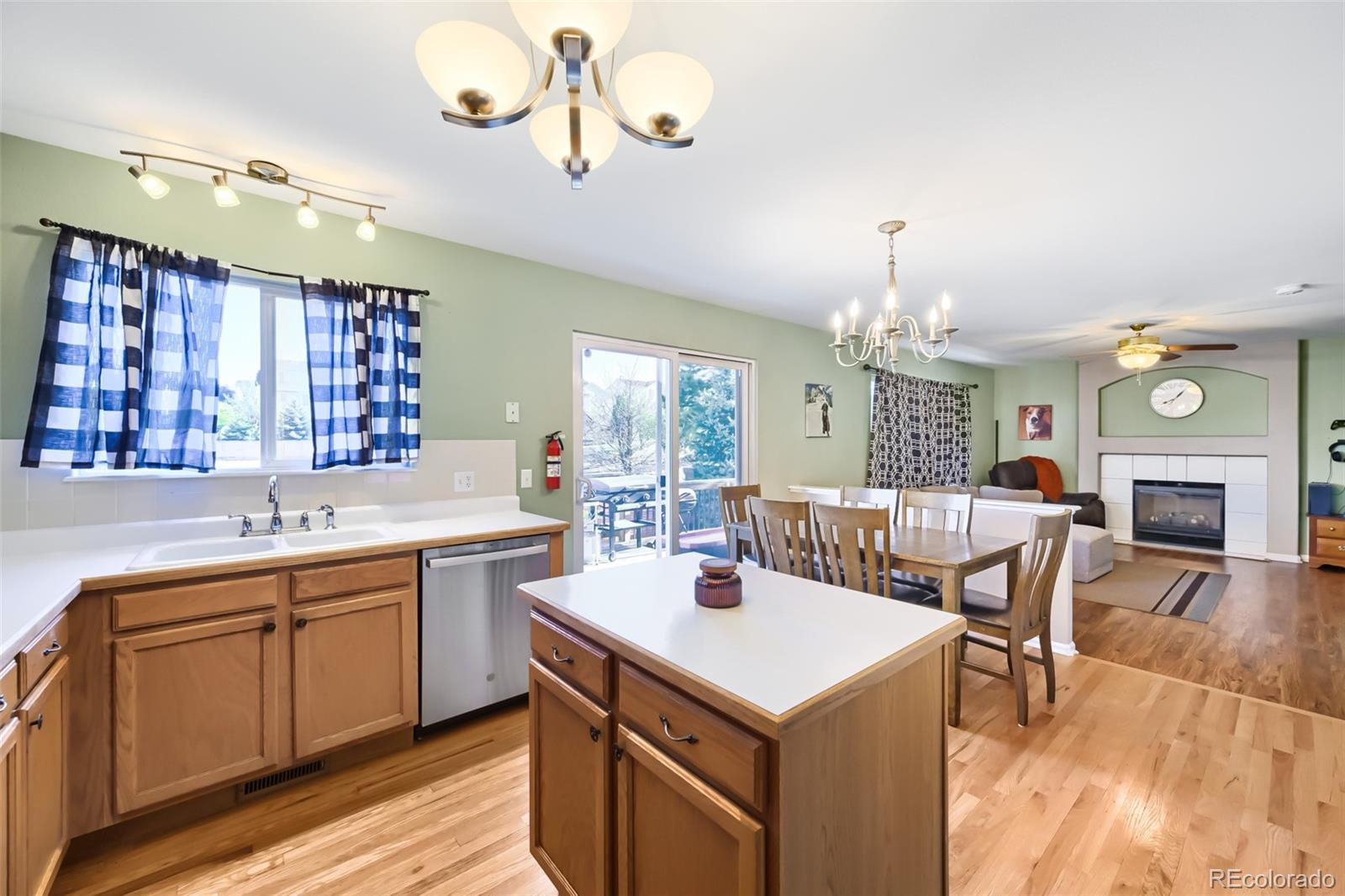 MLS Image #11 for 5202  pine haven drive,colorado springs, Colorado