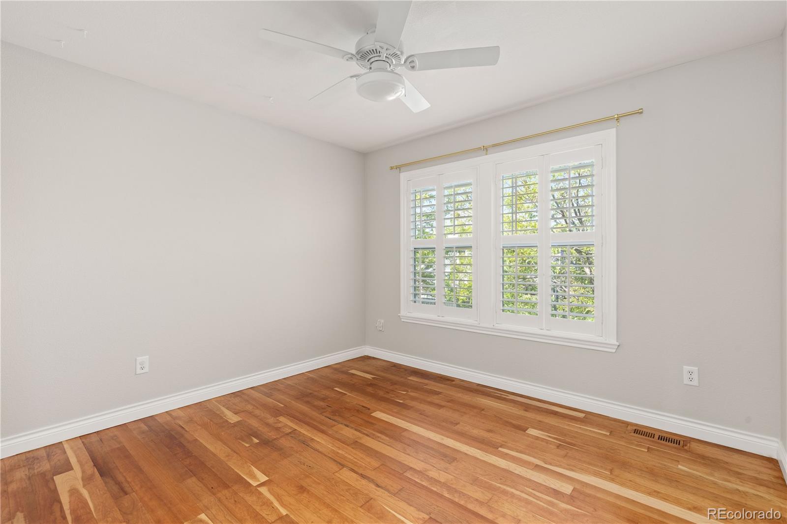 MLS Image #18 for 2694  elmira street,denver, Colorado