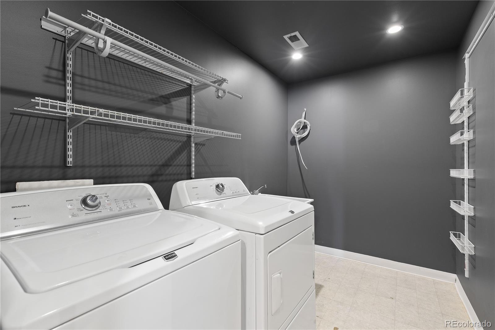 MLS Image #27 for 2694  elmira street,denver, Colorado
