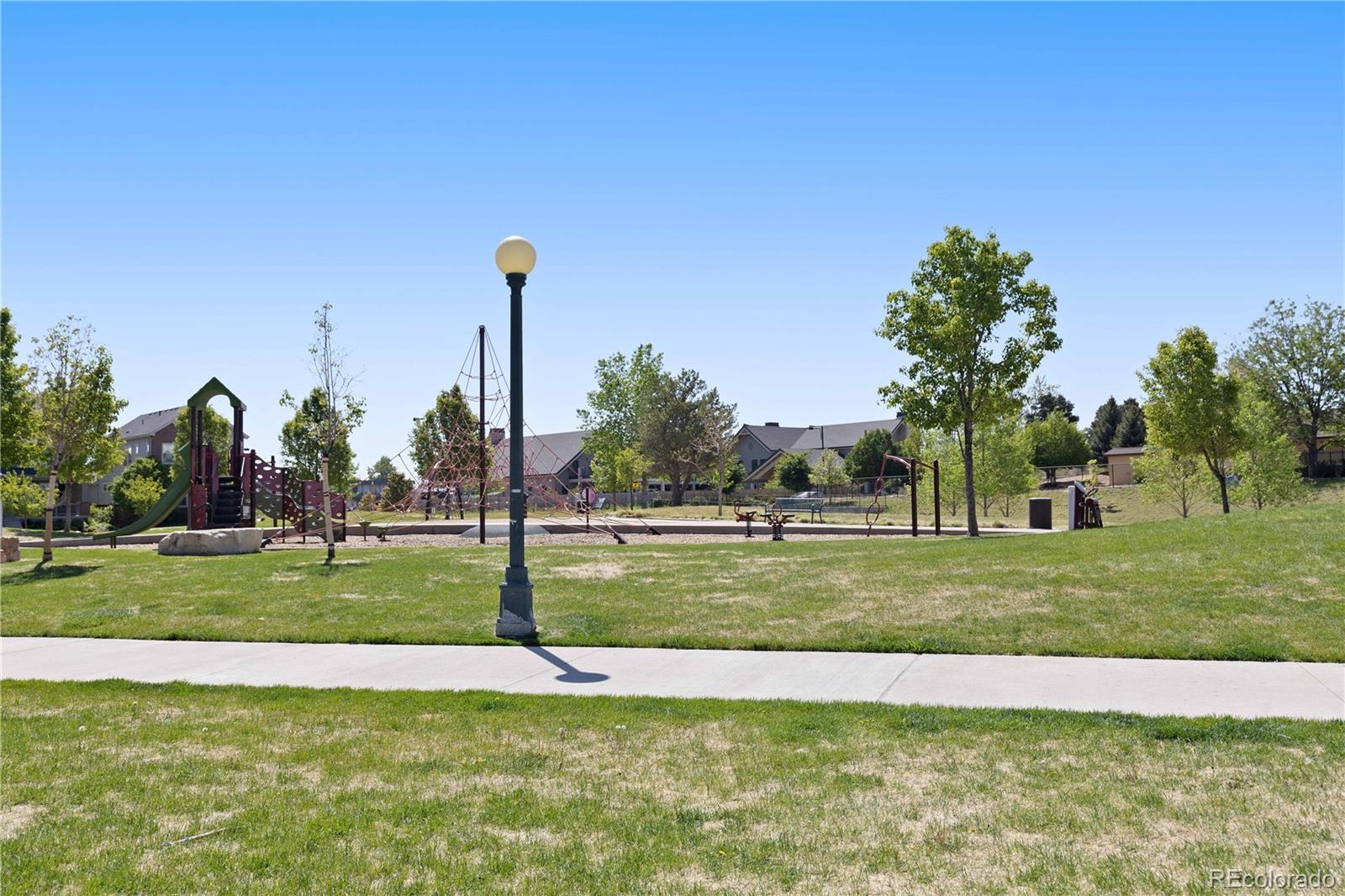 MLS Image #38 for 2694  elmira street,denver, Colorado