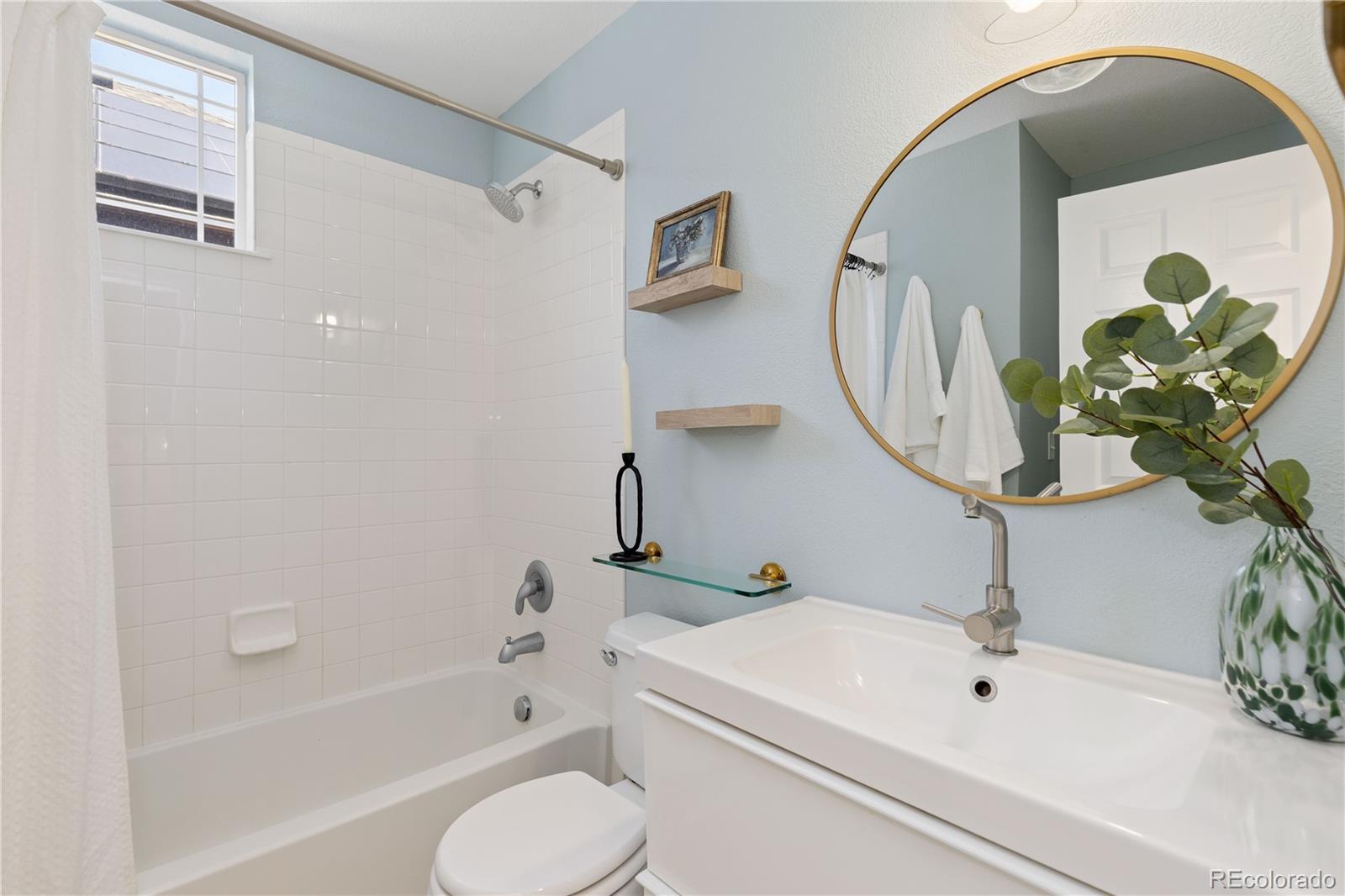 MLS Image #5 for 2694  elmira street,denver, Colorado