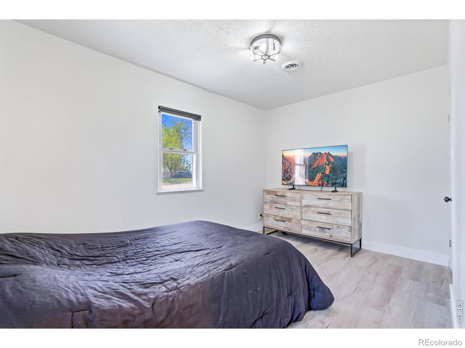 MLS Image #16 for 147 e park avenue,pierce, Colorado