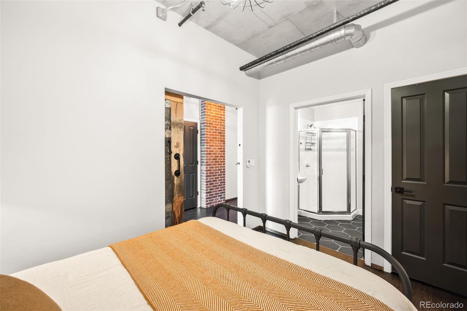 MLS Image #14 for 1499  blake street,denver, Colorado