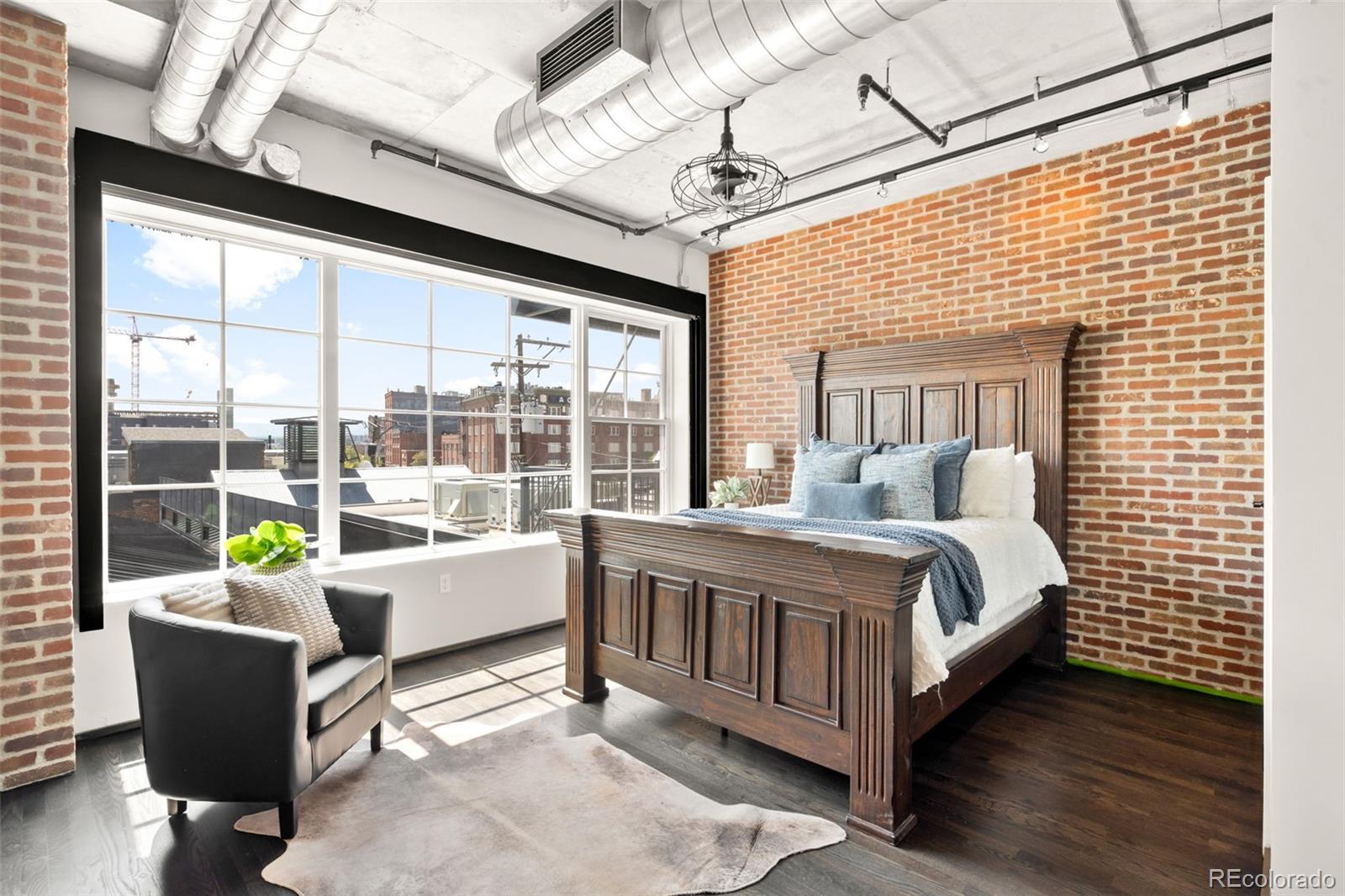 MLS Image #19 for 1499  blake street,denver, Colorado