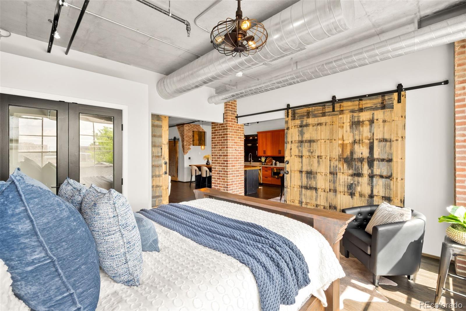 MLS Image #20 for 1499  blake street,denver, Colorado