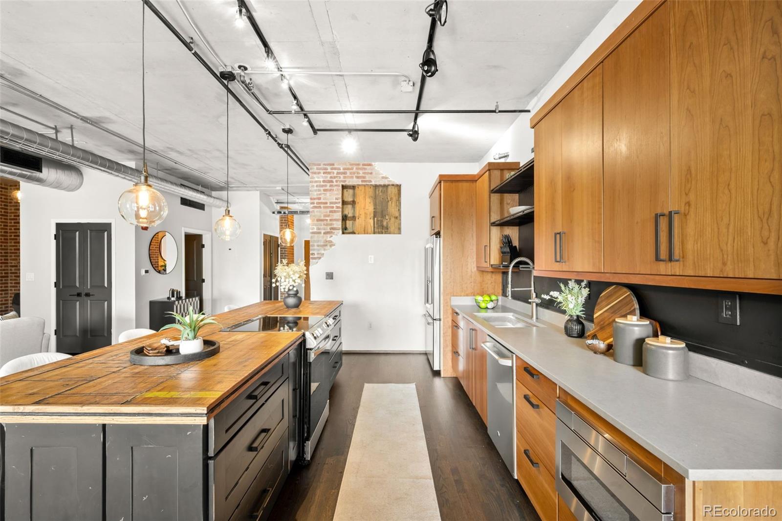 MLS Image #5 for 1499  blake street,denver, Colorado