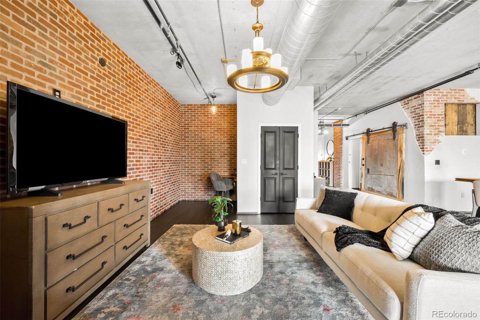 MLS Image #9 for 1499  blake street,denver, Colorado
