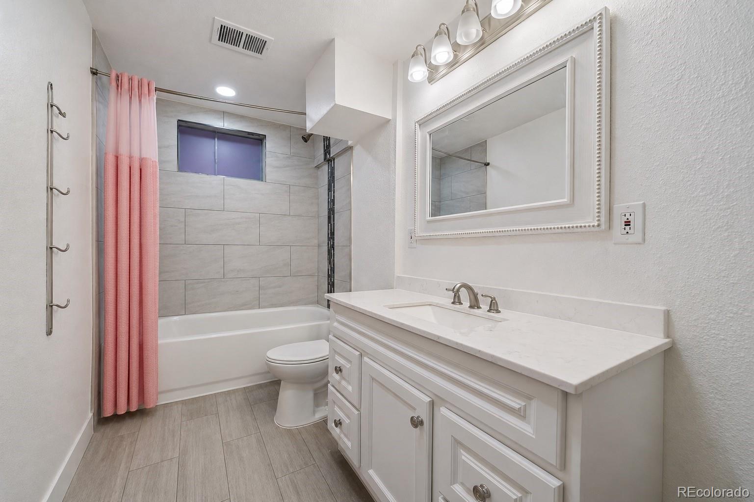 MLS Image #15 for 7114  santa fe drive,denver, Colorado