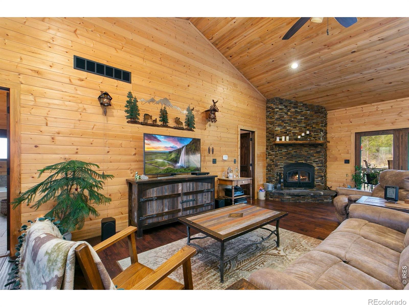 MLS Image #4 for 580  la escena drive,bellvue, Colorado