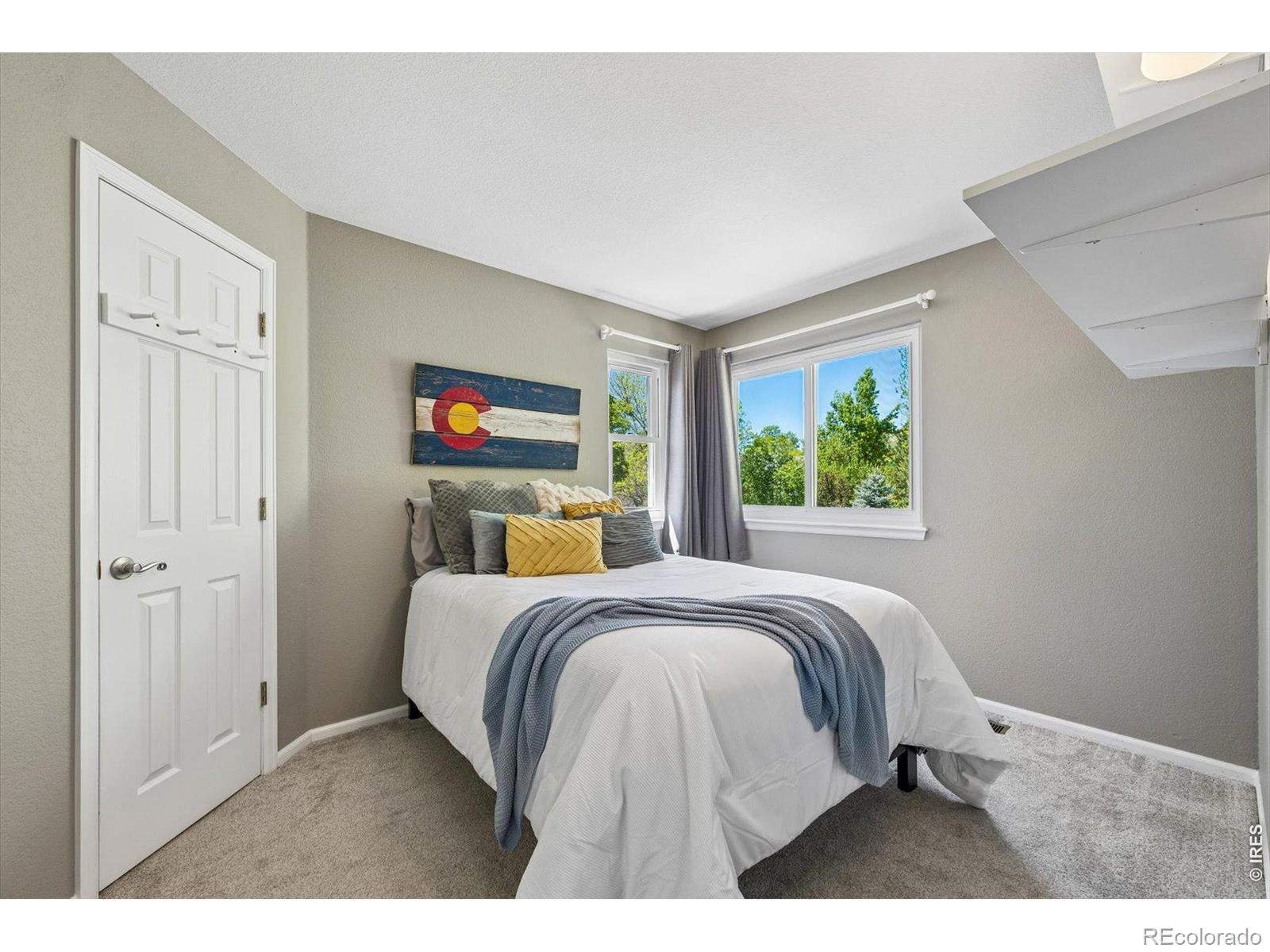 MLS Image #18 for 562  spruce circle,louisville, Colorado