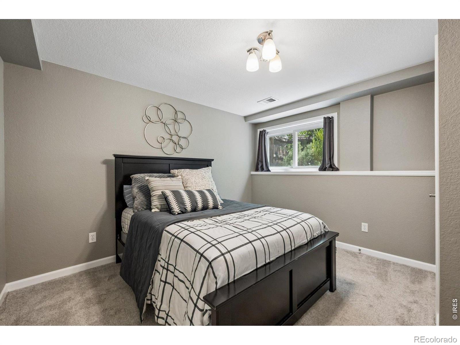 MLS Image #21 for 562  spruce circle,louisville, Colorado