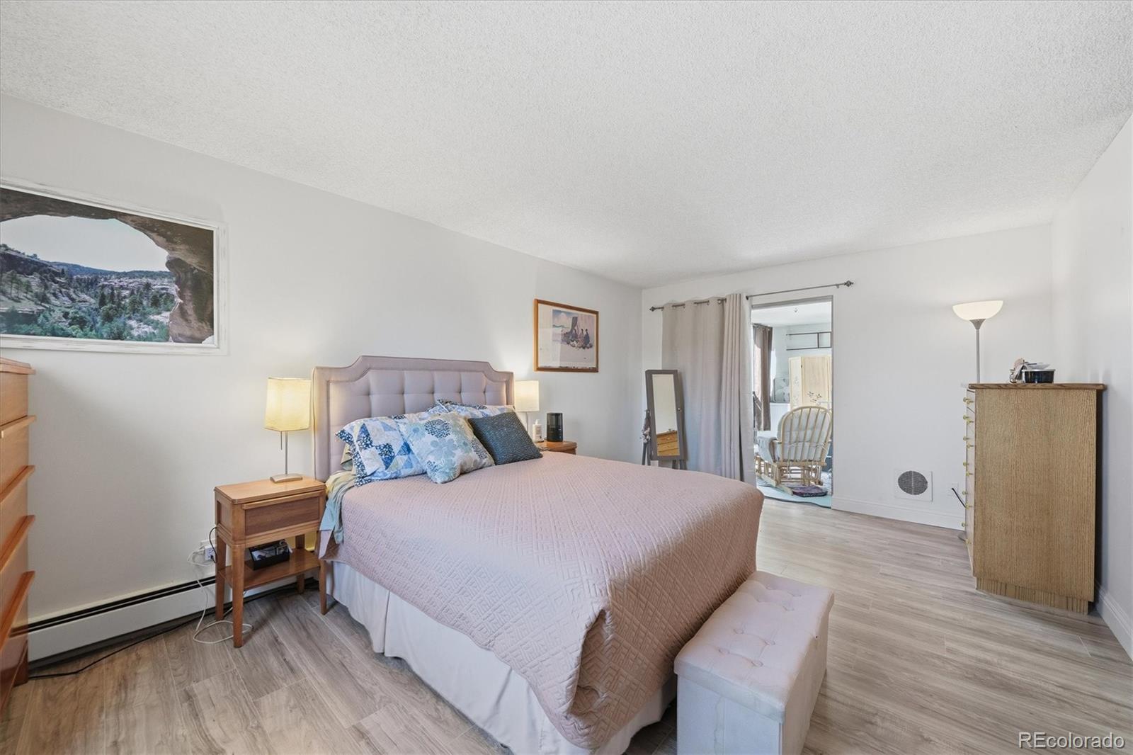 MLS Image #12 for 3470 s poplar street 209,denver, Colorado