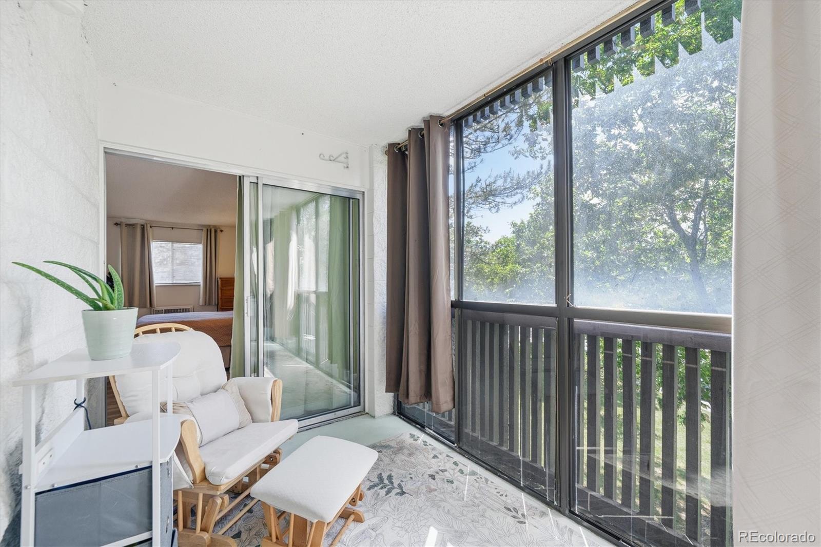 MLS Image #18 for 3470 s poplar street 209,denver, Colorado