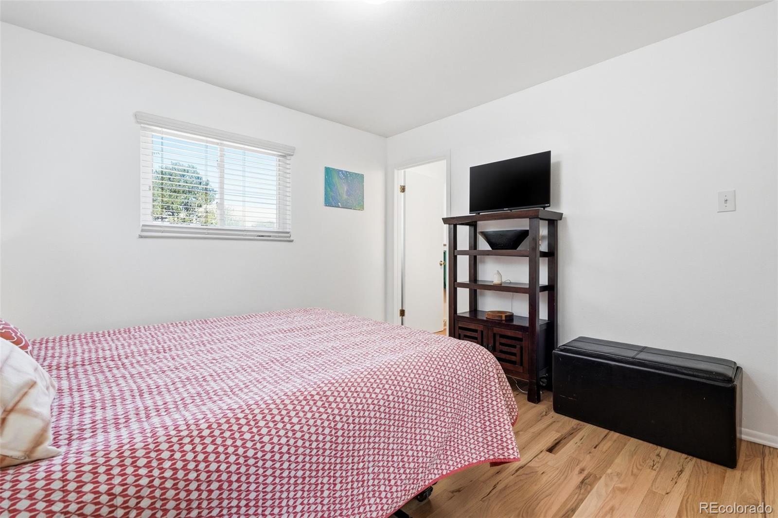 MLS Image #22 for 749 s hudson street,denver, Colorado