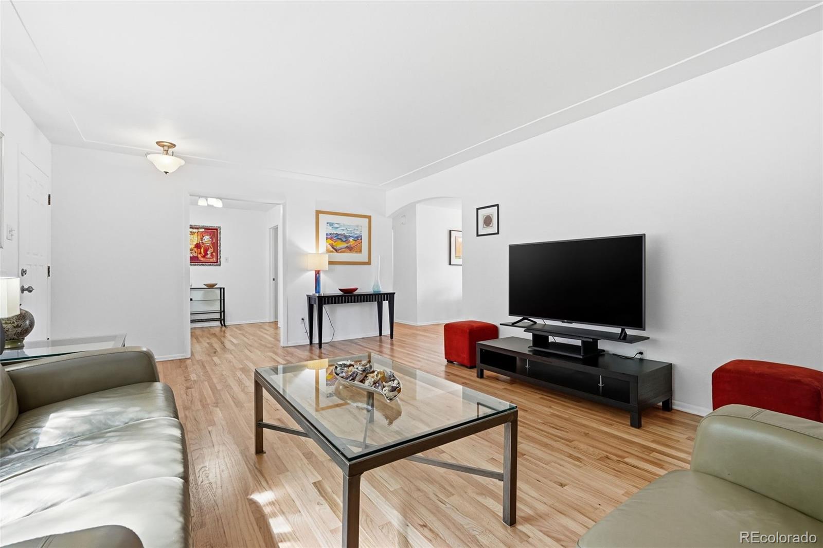 MLS Image #9 for 749 s hudson street,denver, Colorado