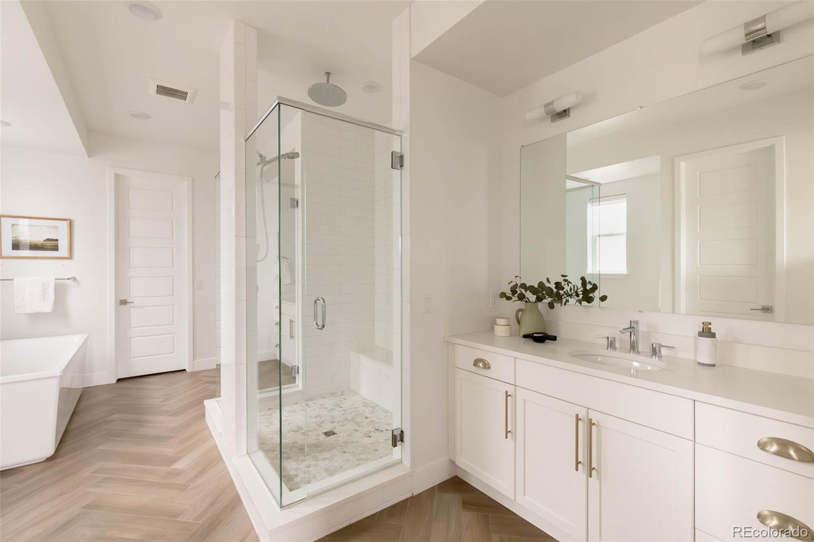 MLS Image #21 for 9391 e 59th north place,denver, Colorado