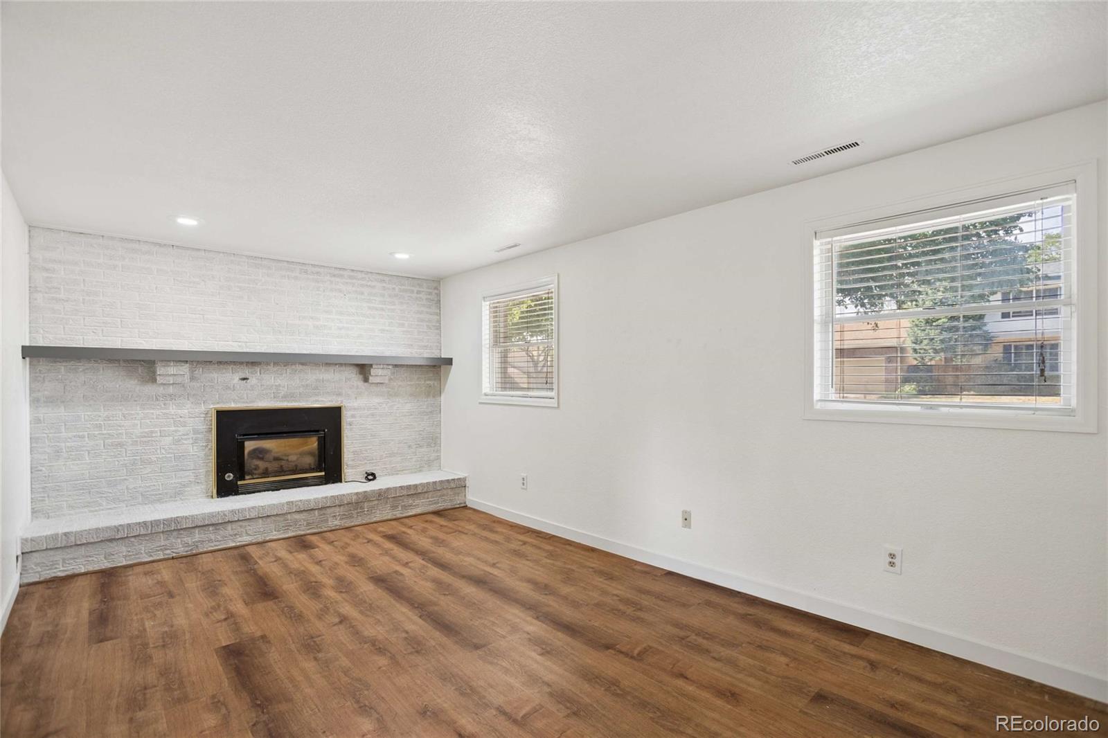 MLS Image #3 for 13958 e idaho drive,aurora, Colorado
