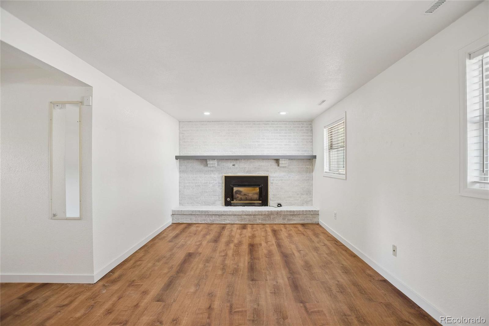 MLS Image #4 for 13958 e idaho drive,aurora, Colorado