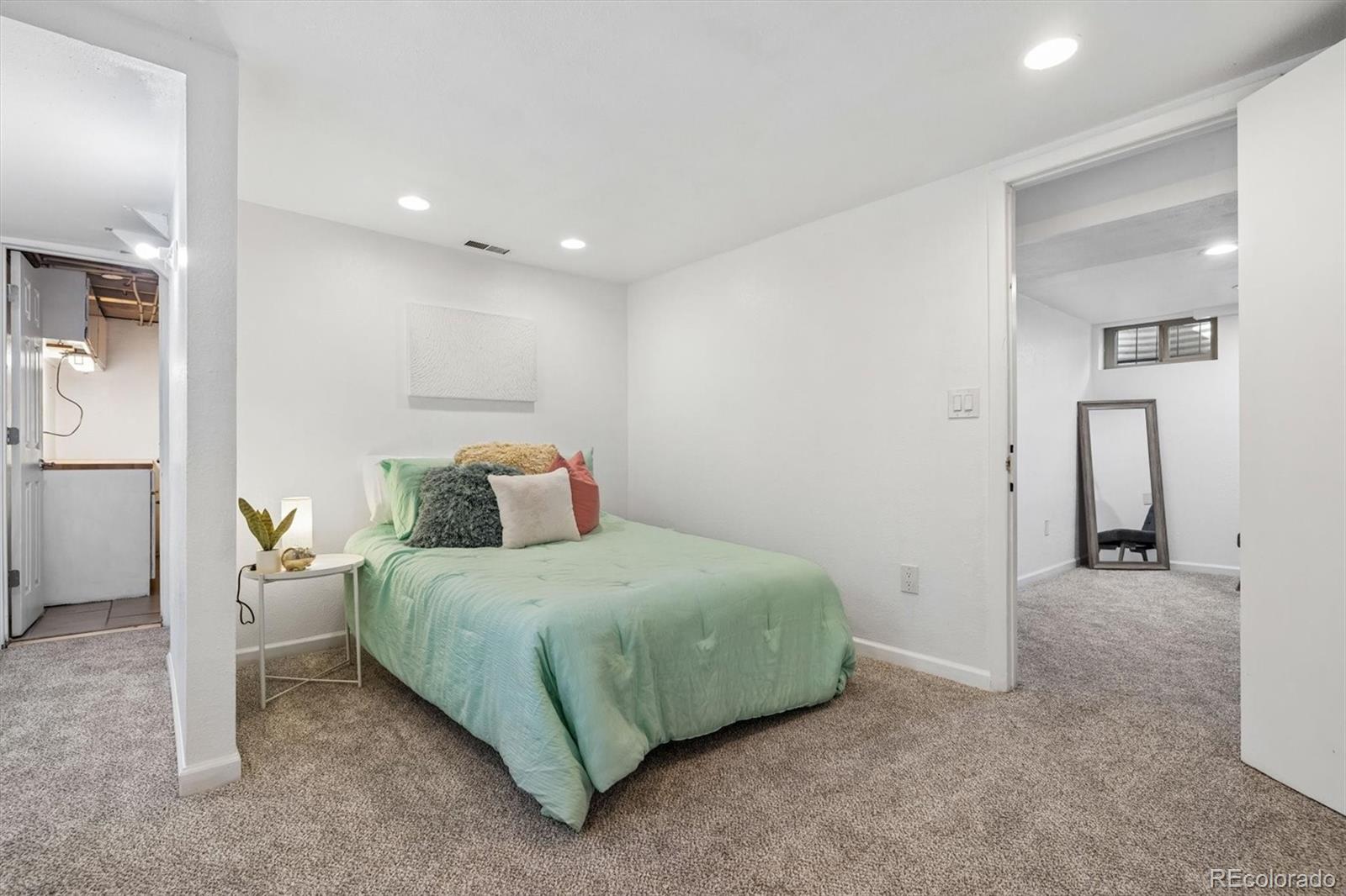 MLS Image #19 for 459  knox court,denver, Colorado