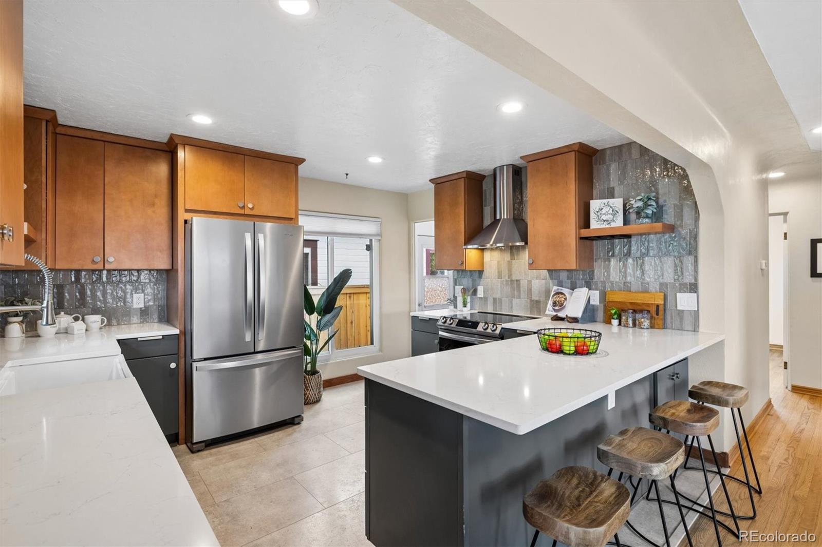 MLS Image #8 for 459  knox court,denver, Colorado