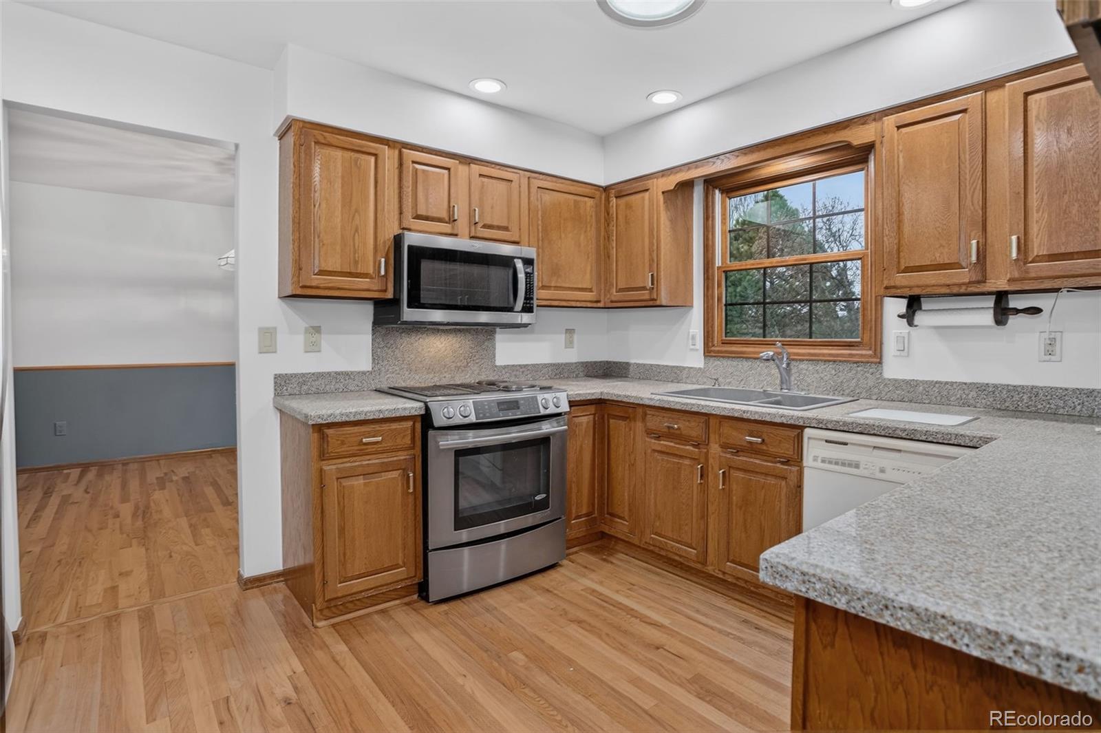 MLS Image #3 for 150  palm springs drive,colorado springs, Colorado