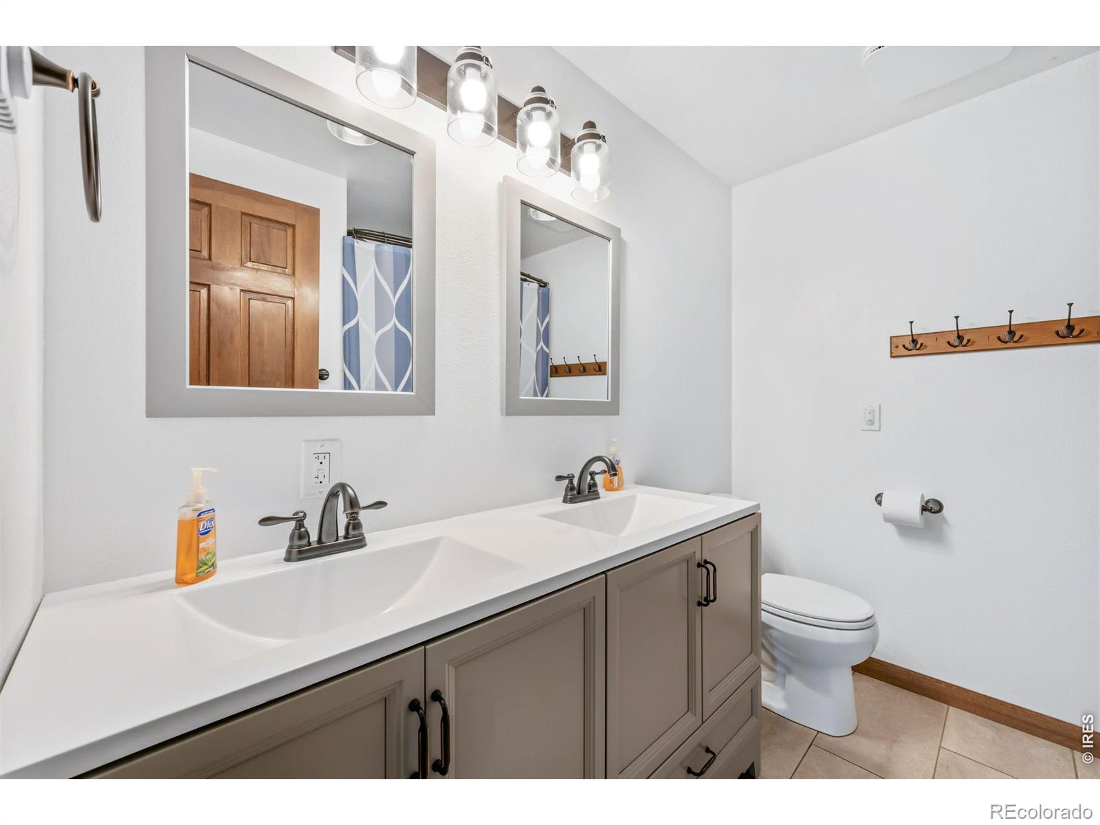 MLS Image #15 for 20287  northmoor drive,johnstown, Colorado