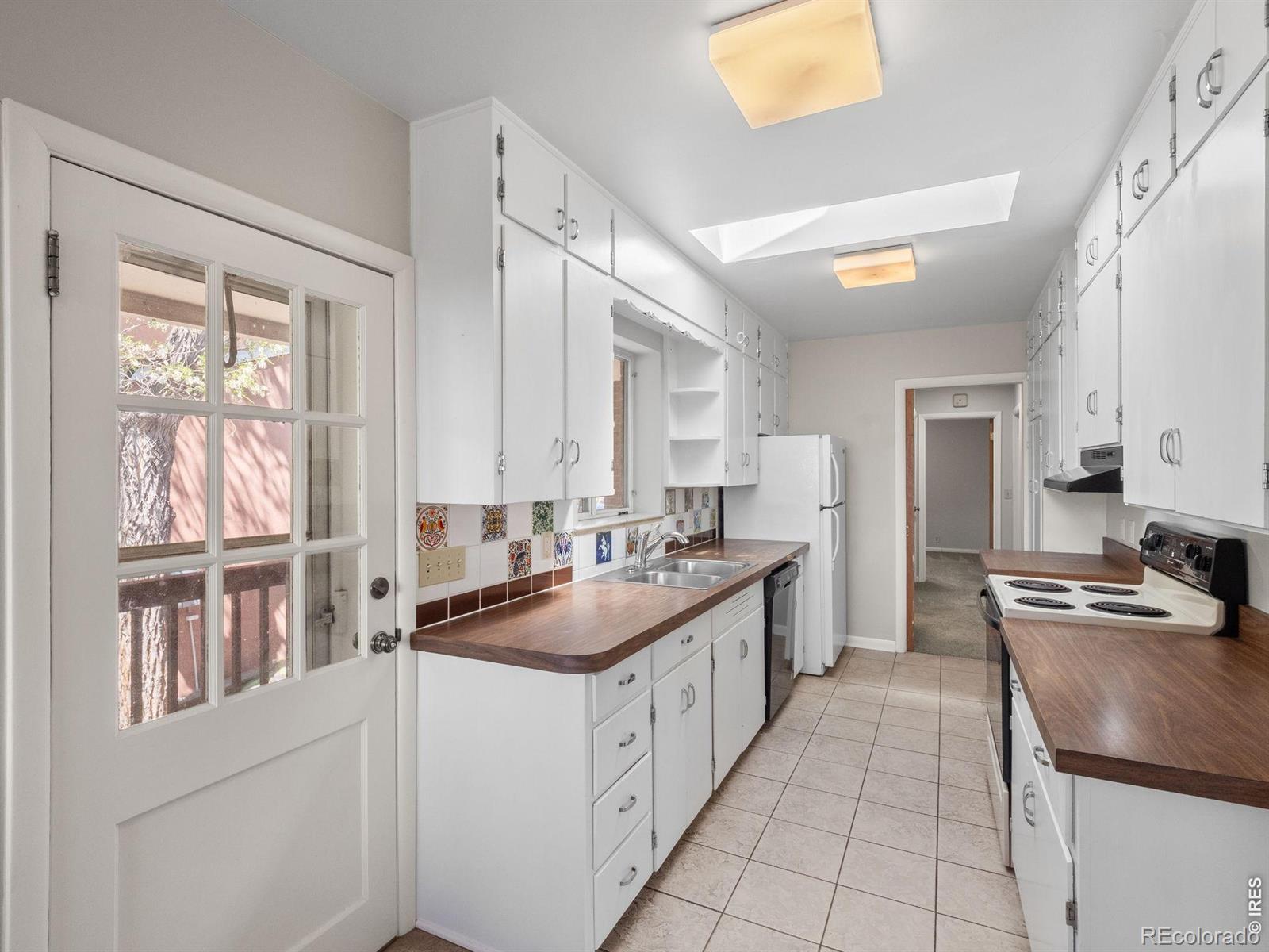 MLS Image #11 for 2360  balsam drive,boulder, Colorado