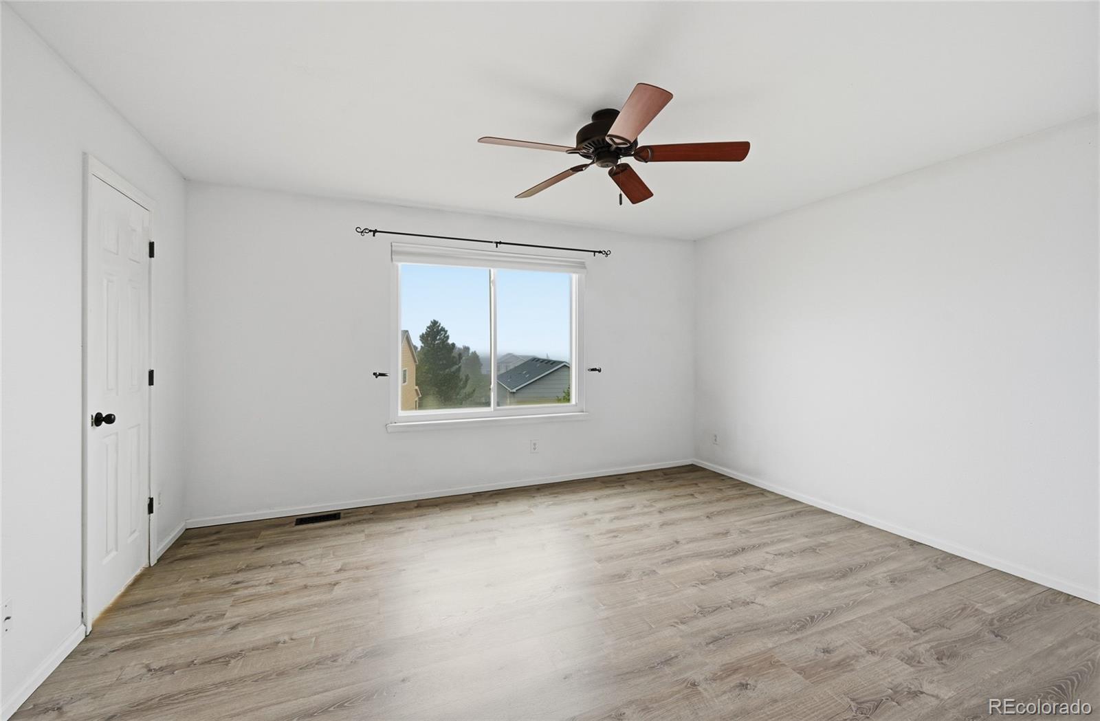 MLS Image #17 for 5545 s winnipeg street,aurora, Colorado