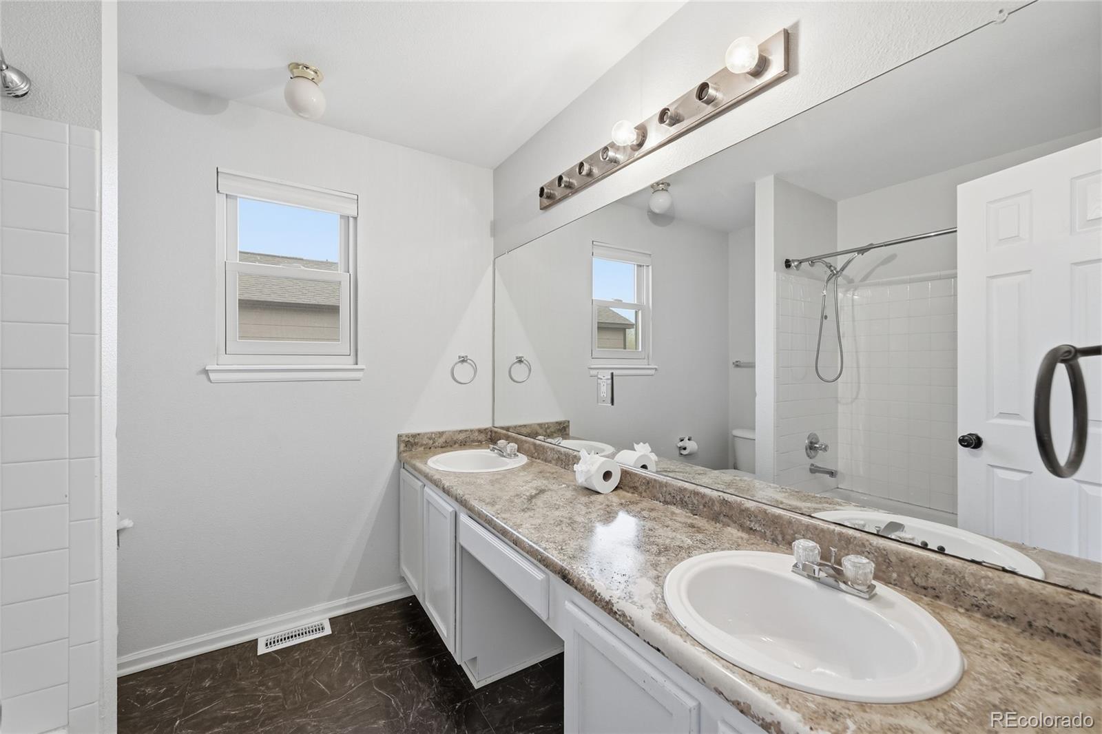 MLS Image #20 for 5545 s winnipeg street,aurora, Colorado