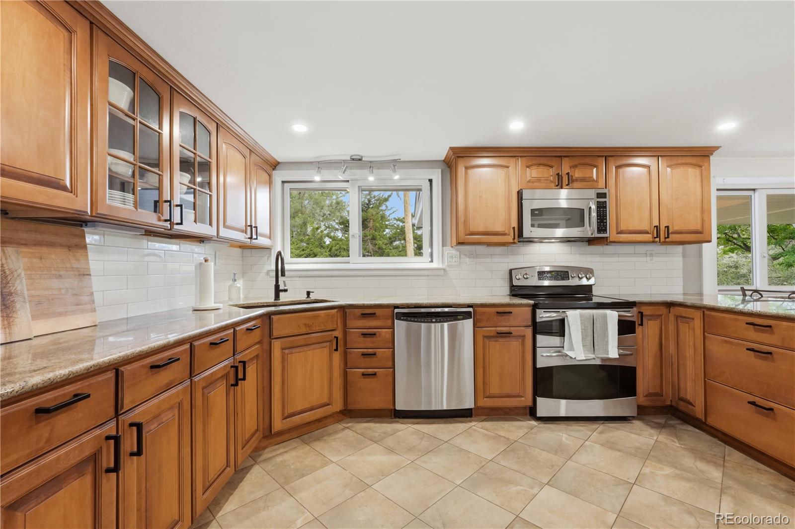 MLS Image #2 for 6747 s jackson court,centennial, Colorado
