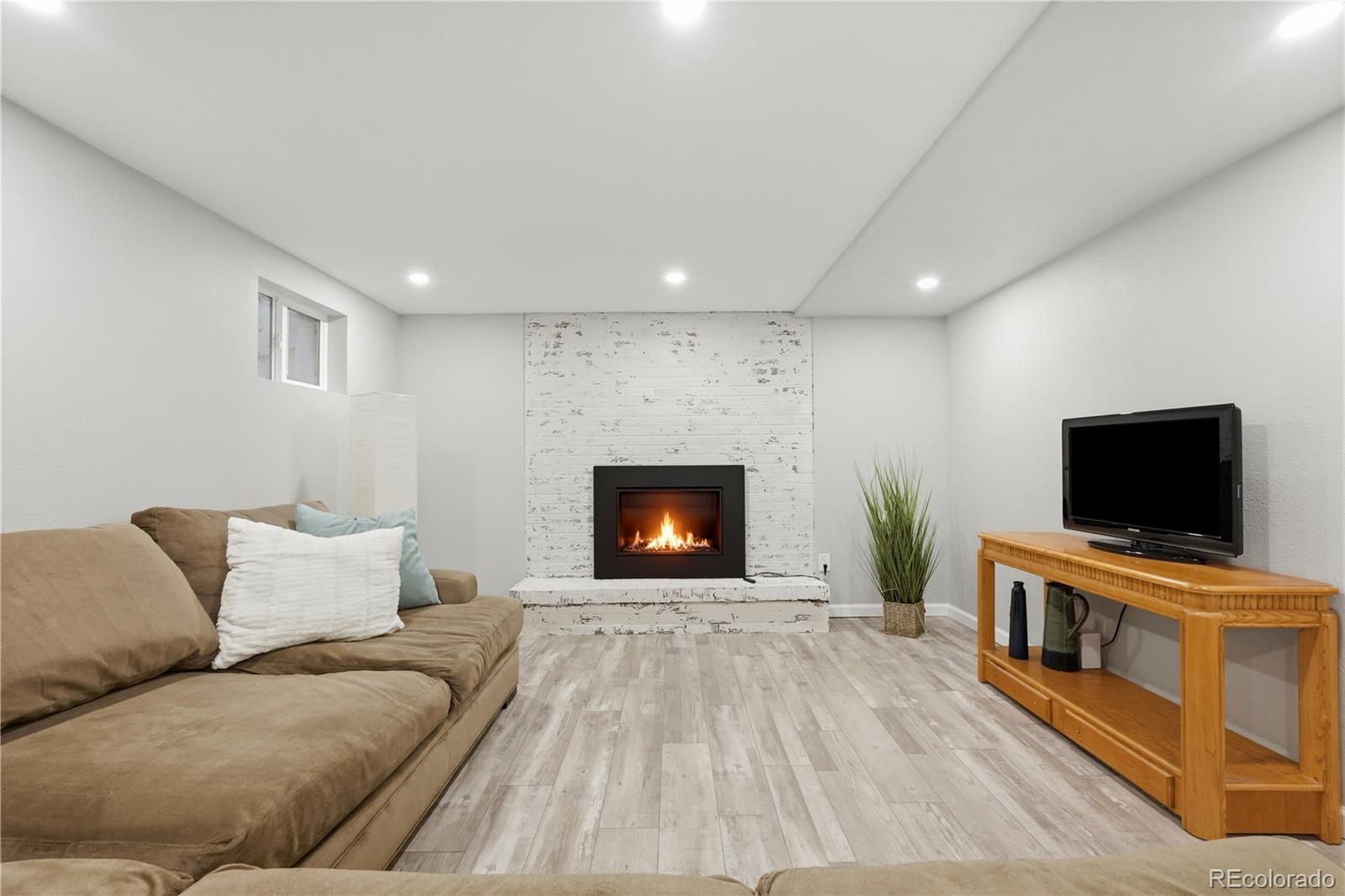 MLS Image #29 for 6747 s jackson court,centennial, Colorado