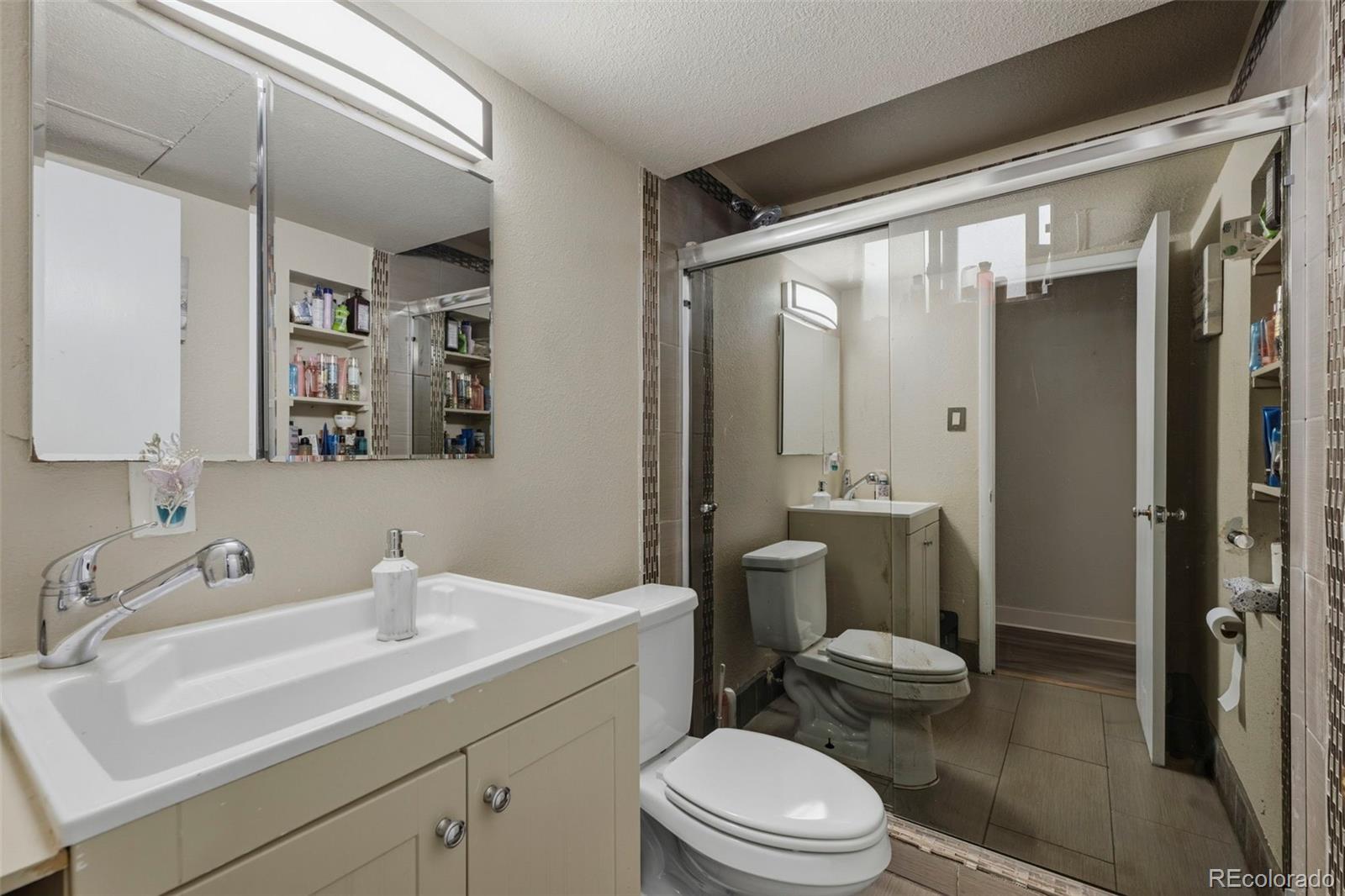 MLS Image #19 for 881  delta street,denver, Colorado